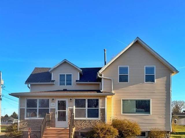 House for sale in Glidden, Iowa