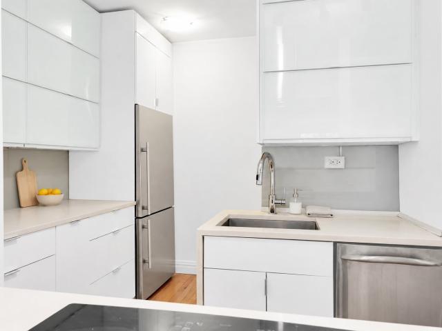 Property for sale in Manhattan Community Board 8, New York