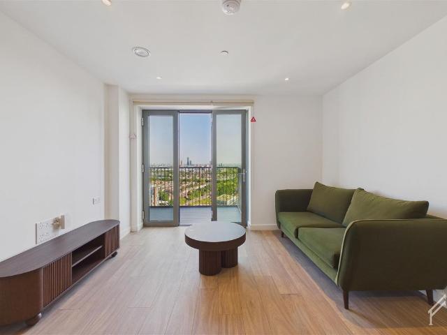 Apartment for rent in Alperton, Greater London