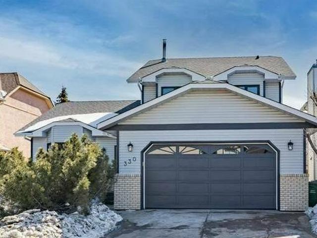 House for sale in Northwest, Alberta