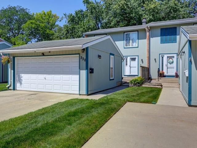 Townhouse for sale in Bloomingdale, Illinois