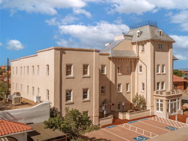 Property for rent in Santa Fe, New Mexico