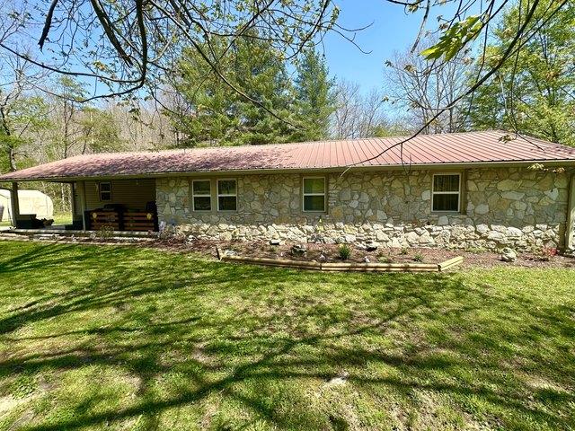 House for sale in Hustonville, Kentucky