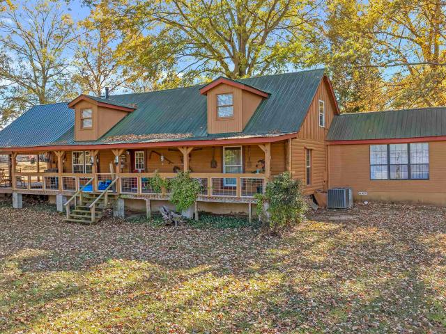 House for sale in Leesburg, Alabama