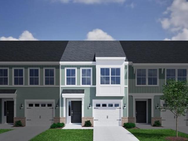 Townhouse for sale in Sanford, North Carolina