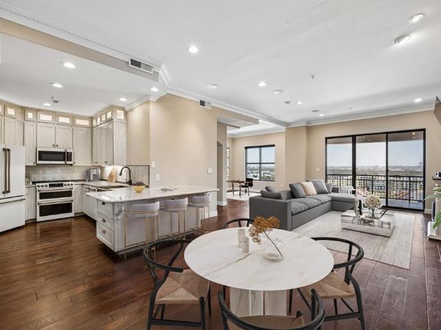 Condo for sale in Irving, Texas