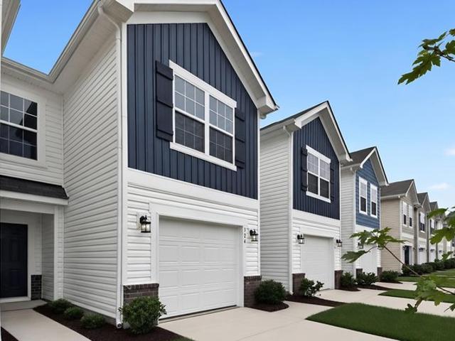 Townhouse for sale in Gilbert, South Carolina