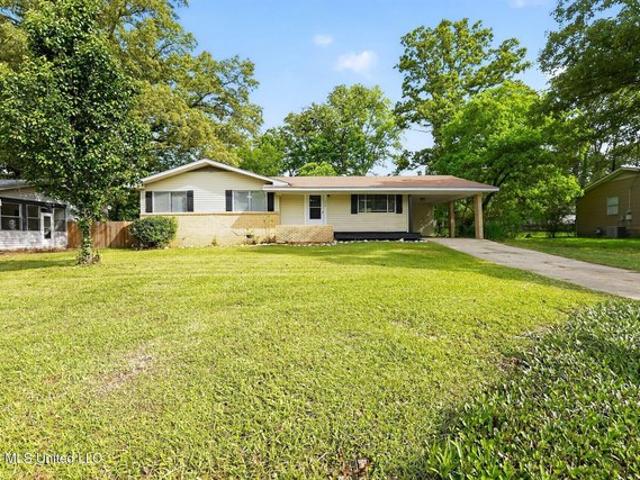 House for sale in Pearl, Mississippi