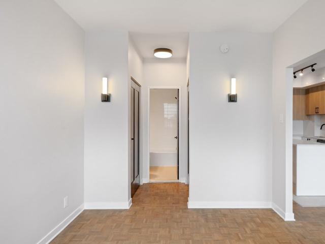 Apartment for rent in Mulhurst Bay, Ontario