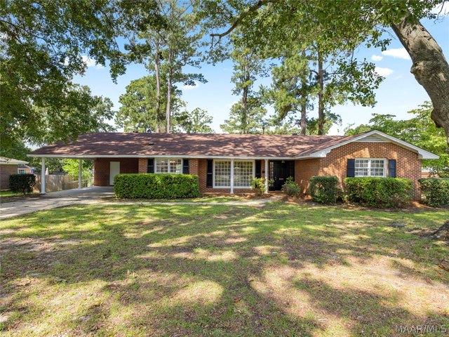 House for sale in Hope Hull, Alabama