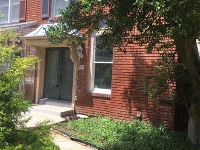 Condo for sale in Chesterfield, Missouri