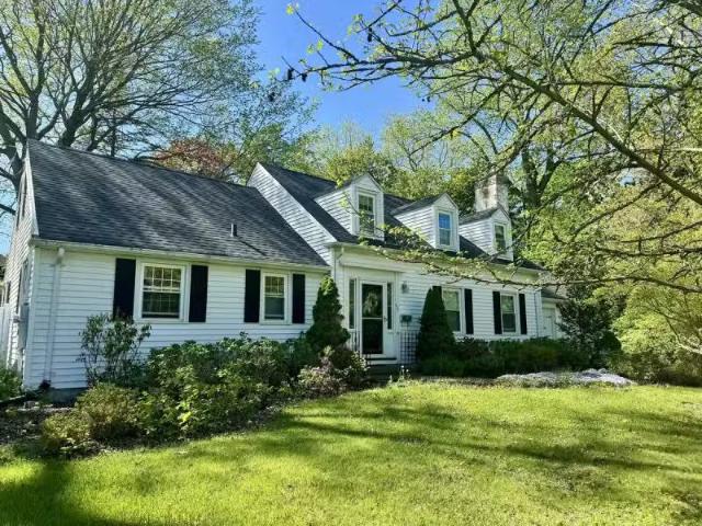 House for rent in Hamden