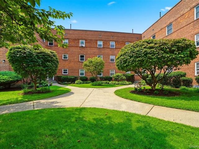 Condo for sale in Village of Tarrytown, Westchester County