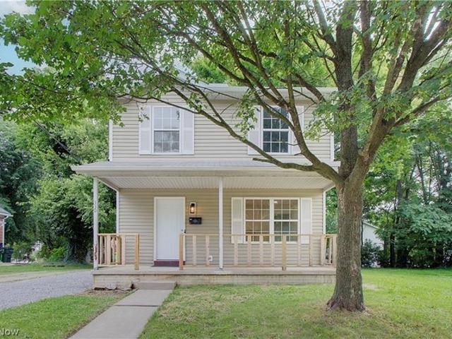 House for sale in Alliance, Stark County