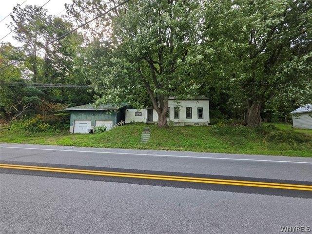 House for sale in Village of Mannsville, Jefferson County