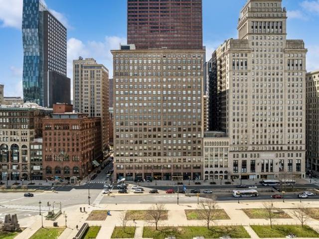 Condo for sale in Chicago Park, Illinois