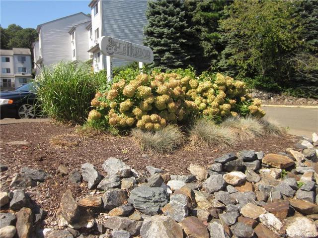 Condo for sale in West Haven, Connecticut