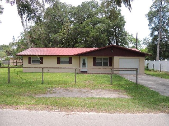 House for sale in Morriston, Florida