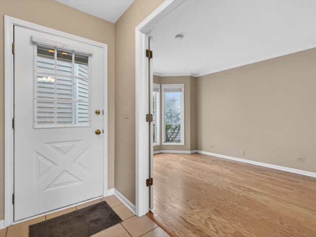 Townhouse for sale in Wauconda, Illinois