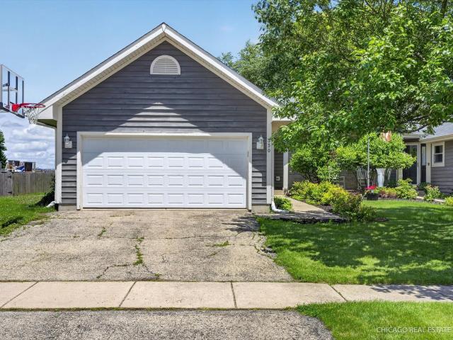 House for sale in Hinckley, Illinois