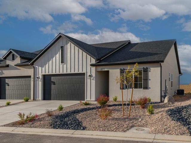 Townhouse for sale in Iron, Utah