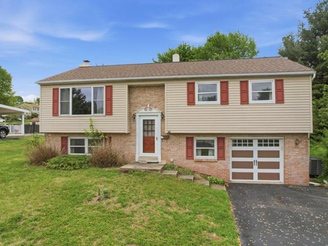 House for sale in Red Hill, Pennsylvania