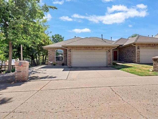 Condo for sale in Edmond, Oklahoma County