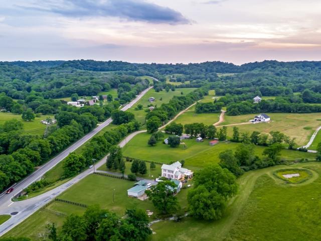 House for sale in Chapel Hill, Mount Pleasant
