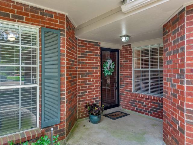 Townhouse for sale in Pearland