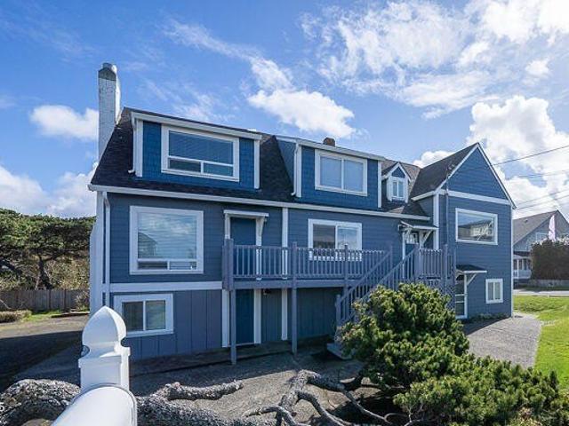 Condo for sale in Oregonia