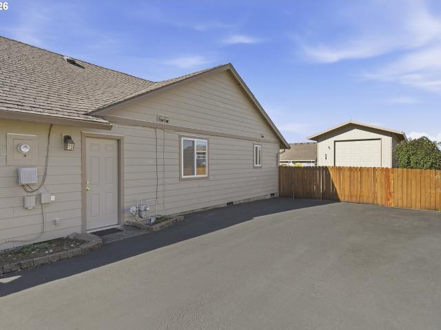 House for sale in Oregonia