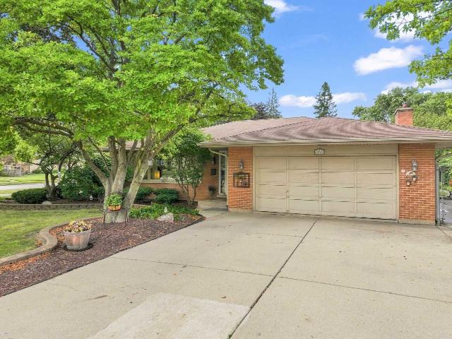 House for sale in Rolling Meadows, Illinois