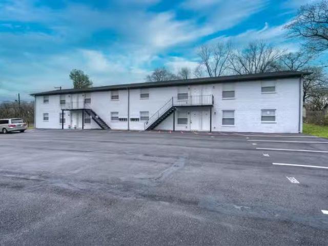 Condo for rent in Birmingham