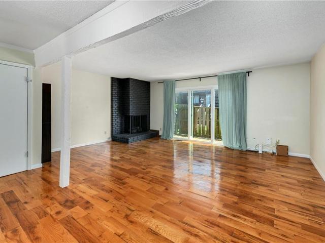 Townhouse for sale in Kansas City, Missouri