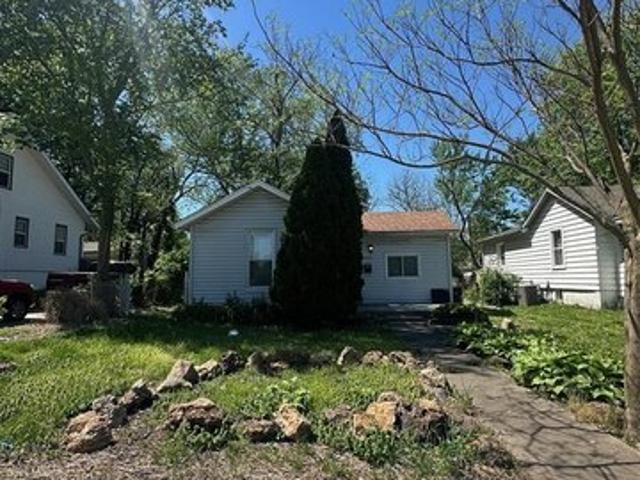 House for sale in Breckenridge, Missouri