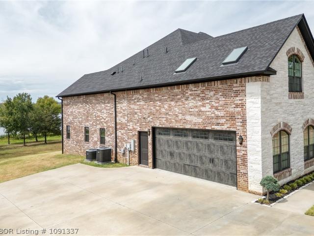 House for sale in Ark