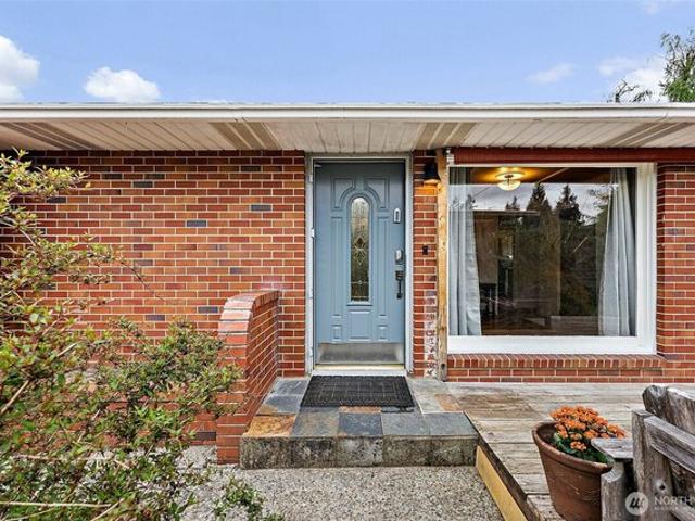 House for sale in University Place, Washington