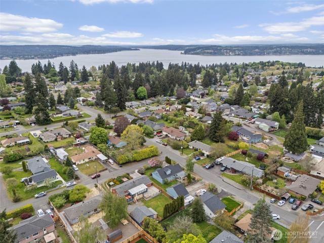 House for sale in University Place, Washington