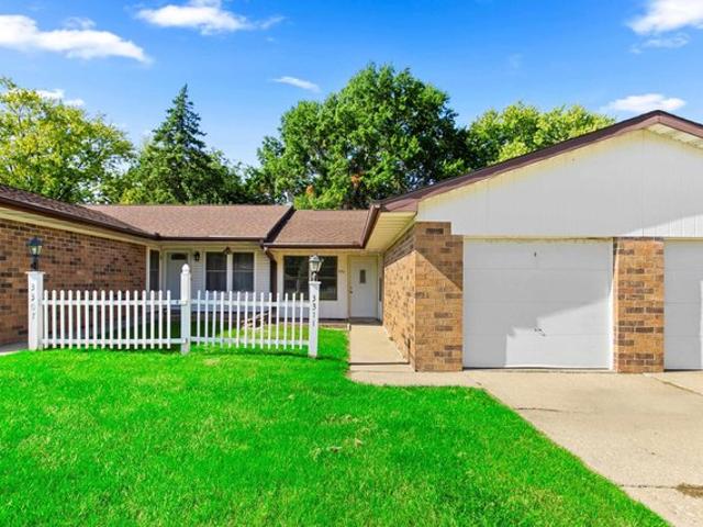 Condo for sale in Peoria, Peoria County