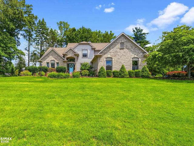 House for sale in Marion Township, Howell