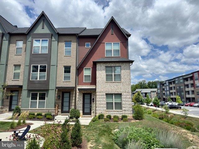 Townhouse for sale in Laurel, Maryland