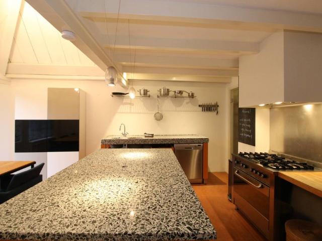Appartement te huur in Dordrecht Centrum, Dordrecht