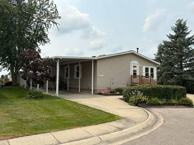 House for sale in New Haven, Michigan