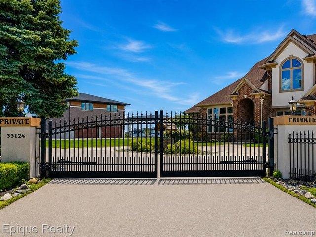 House for sale in Harrison Township, Michigan