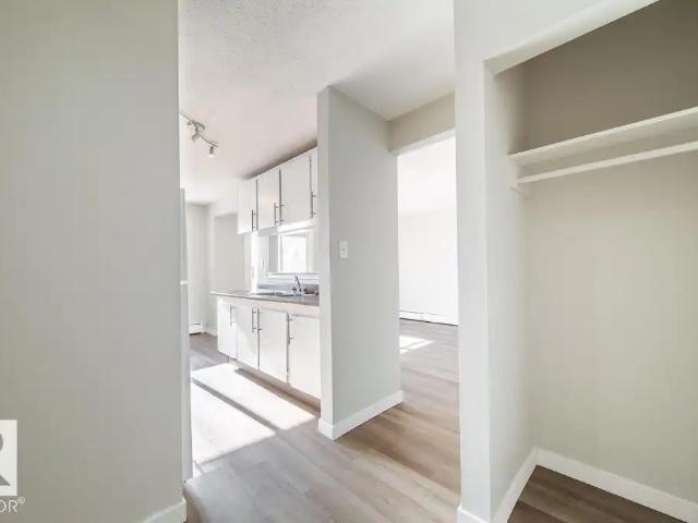Apartment for rent in Wedgewood, Alberta