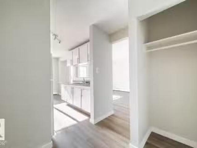 Apartment for rent in Wedgewood, Alberta