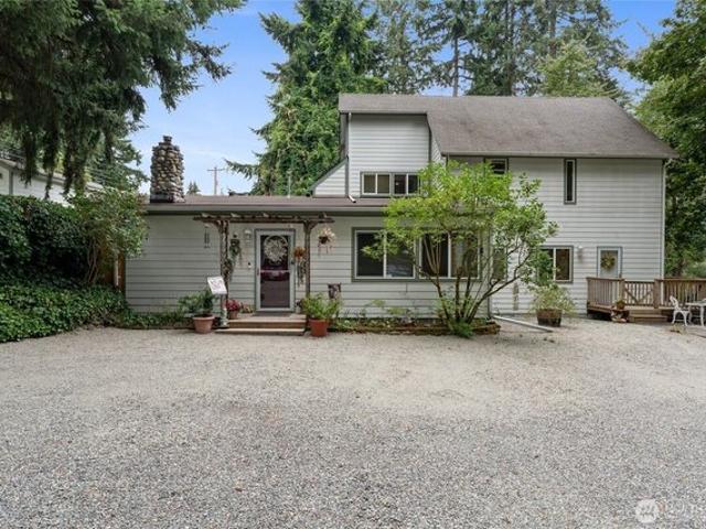 House for sale in University Place, Washington