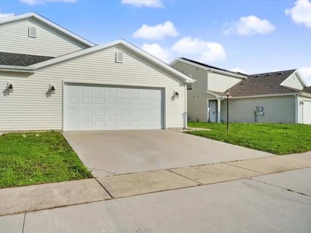 Townhouse for sale in Champaign, Illinois
