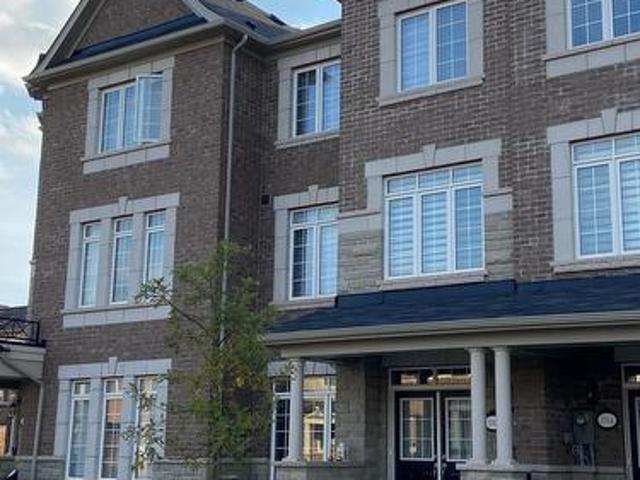 House for rent in Oakville, Ontario