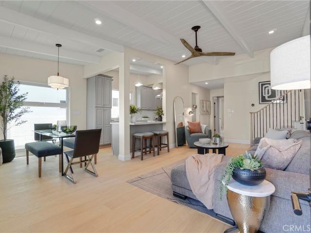 House for sale in Tree Section, Manhattan Beach